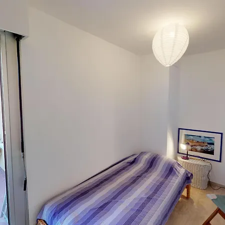 Beau 3p Renove Avec Terrasse, Parking Prive Et Climatisation - Fr-1-196-267 Apartamento *